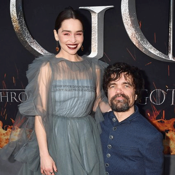 Game of Thrones: Elenco se reúne em première da 8ª temporada!